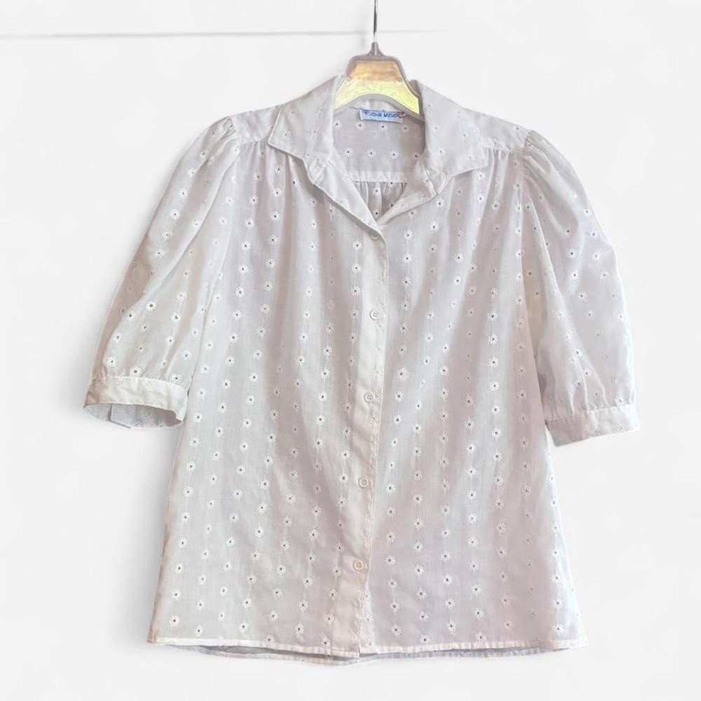 John Meyer Blouse Vintage 60s 70s Floral Eyelet Button Up Boho Hippie White S
